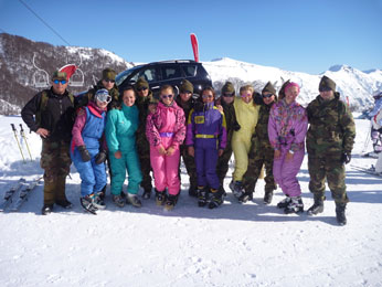 90'er chicks og Chilenske armyboys