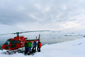 Heli i vandkanten