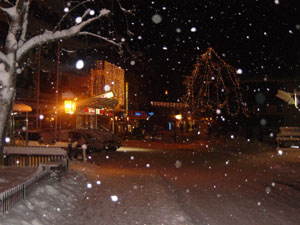 Saalbach by night and snow