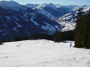 Glemmdalen: i forgrunden Saalbach, i baggrunden Hinterglemm