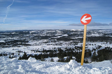 Du skal følge denne rute til Skeikampen.