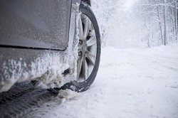 Kør sikkert på skiferie på vinterdæk