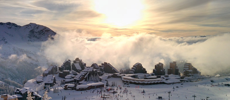 Ny lift fornyr håb om ski i Schweiz fra Frankrig