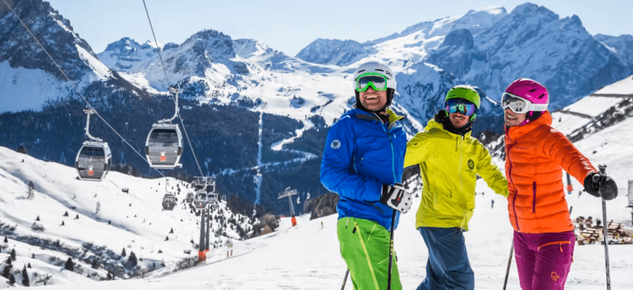 Oplevelser på en skisafari i Dolomitterne