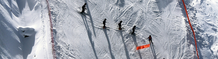 Dansk skiskole: Her kan du finde danske skilærere