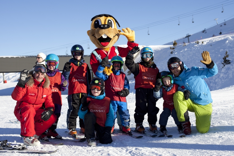 Tag børnene med på skiferie med SnowyClub