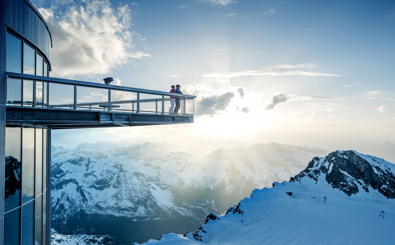 Her finder du gletsjer skiløb i Alperne